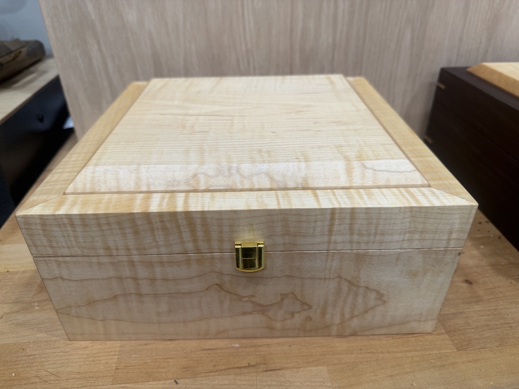 Maple Gun Box